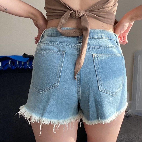 Button Down denim mini skort - Picture 4 of 14